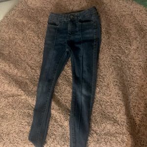 Blue jeans, has been worn before made by joe’s